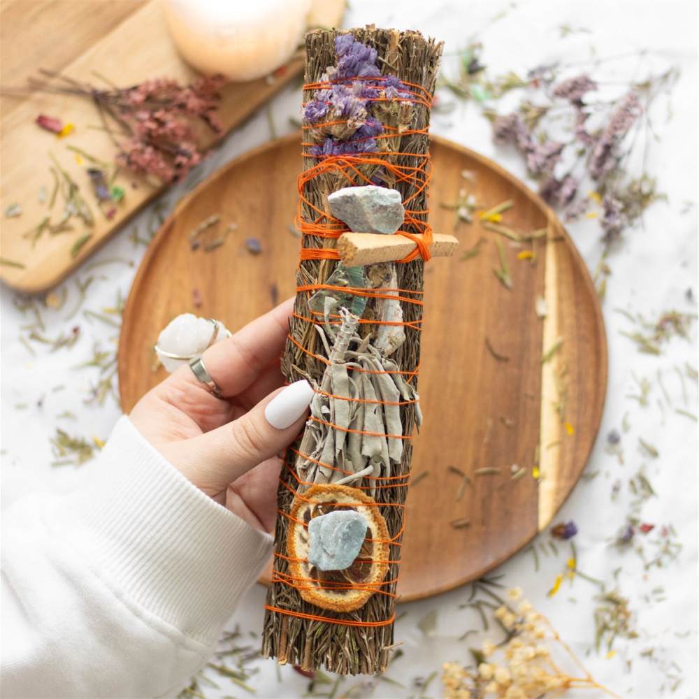 Something Different - 9in Ritual Wand with Rosemary, Palo Santo and Aventurine Smudge stick - Multicolours